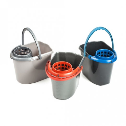 Oval Bucket with Wringer 10L